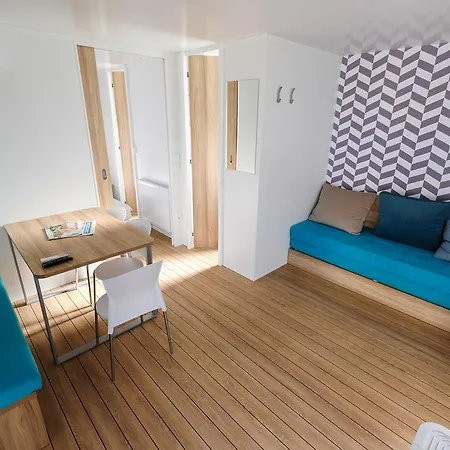 Terme Village - Mobile Homes キャンプ場